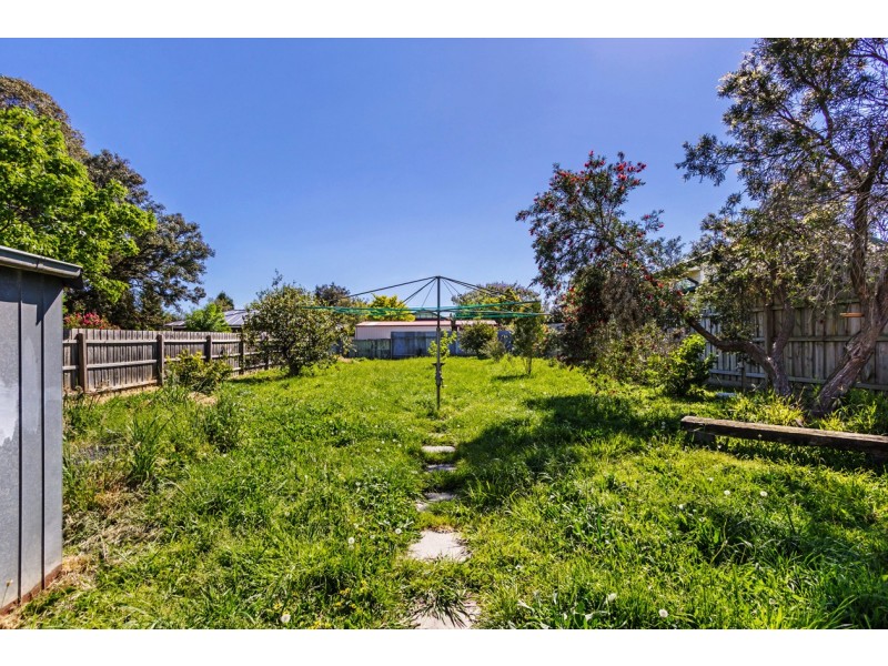 28 Cook Road, Mitcham VIC 3132