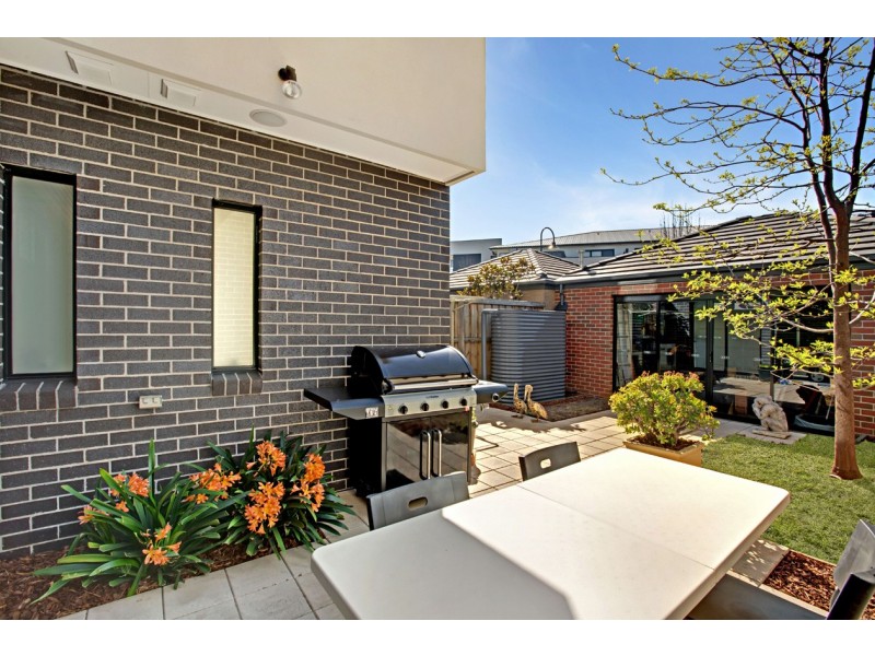 113 Rosebank Avenue, Clayton South VIC 3169