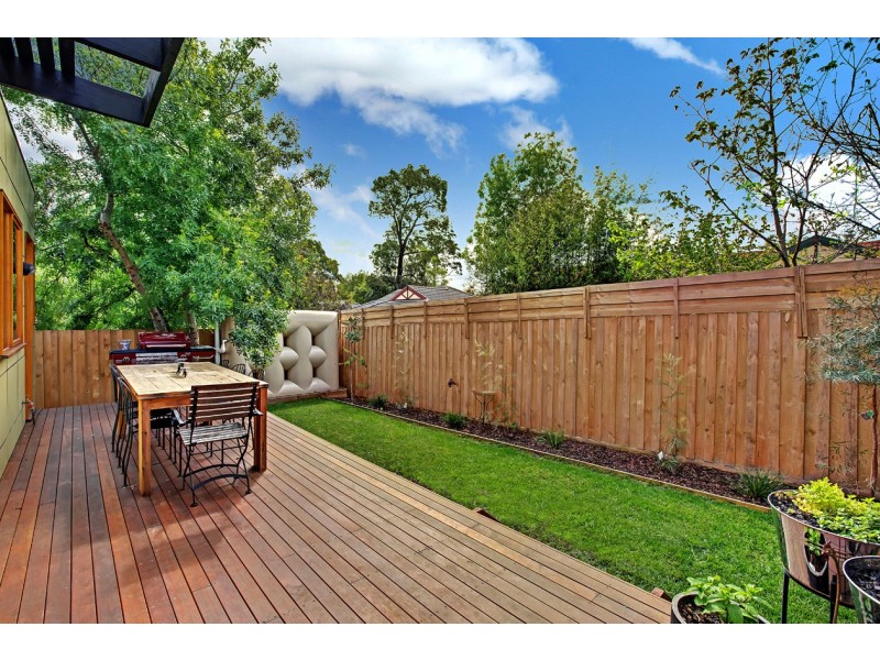 2/2 Yarmouth Street, Ringwood VIC 3134