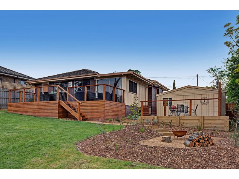 99 Durham Road, Kilsyth VIC 3137