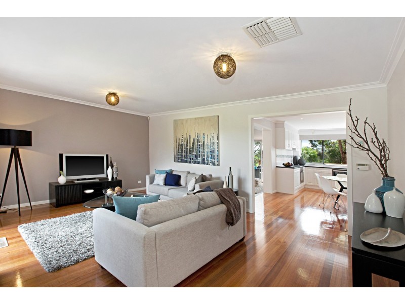 99 Durham Road, Kilsyth VIC 3137