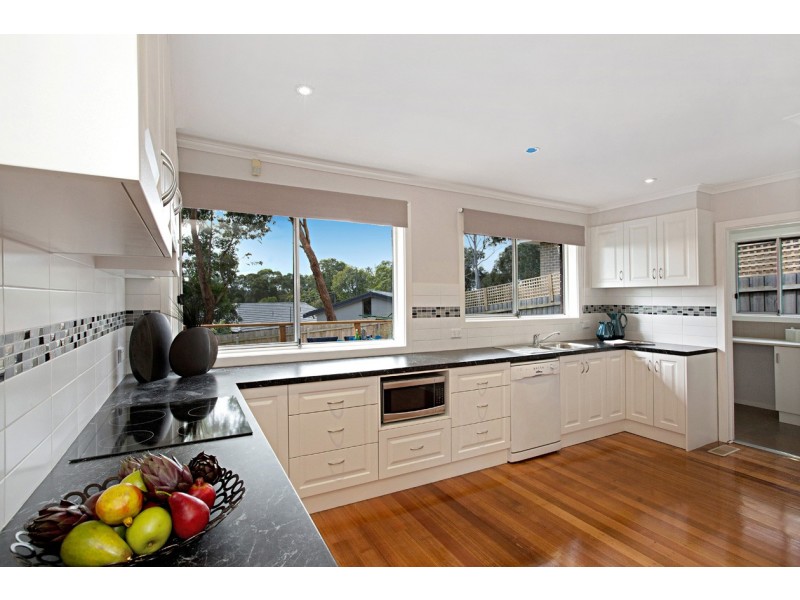 99 Durham Road, Kilsyth VIC 3137