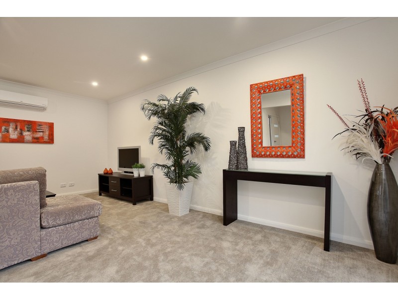 10 Cart Lane, Ringwood East VIC 3135