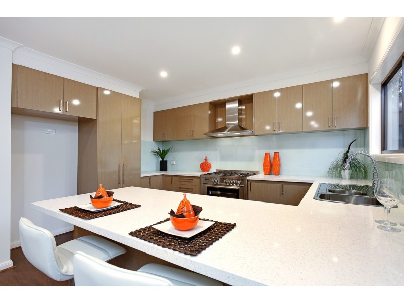 10 Cart Lane, Ringwood East VIC 3135