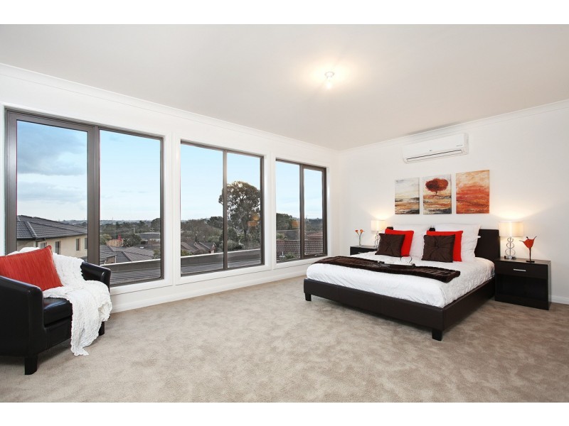 10 Cart Lane, Ringwood East VIC 3135