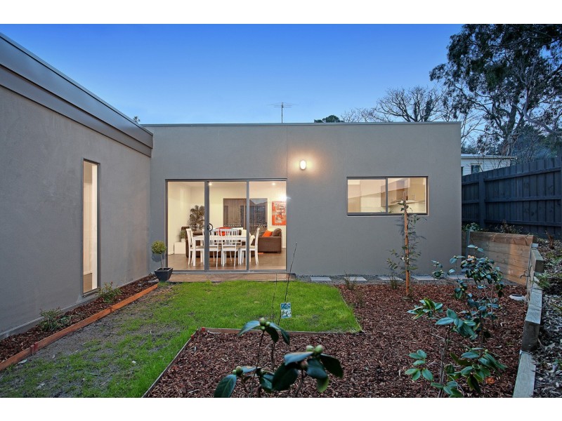 10 Cart Lane, Ringwood East VIC 3135