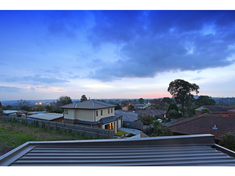 10 Cart Lane, Ringwood East VIC 3135