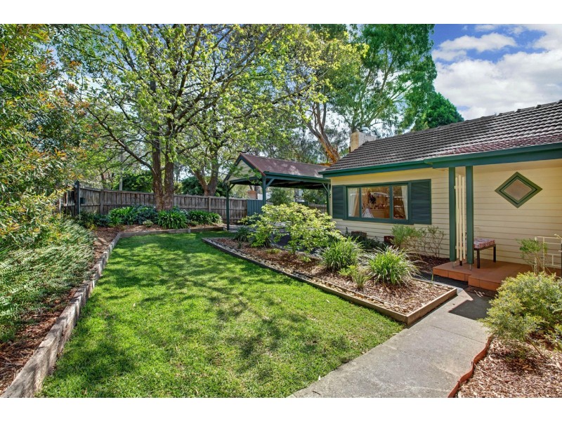 45 Mt Dandenong Road, Croydon VIC 3136