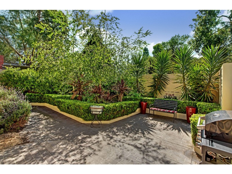 45 Mt Dandenong Road, Croydon VIC 3136