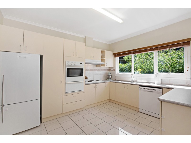 45 Mt Dandenong Road, Croydon VIC 3136