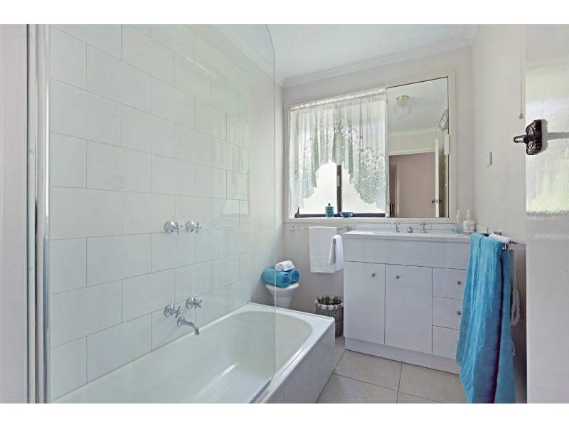 5 Wongala Way, Mooroolbark VIC 3138