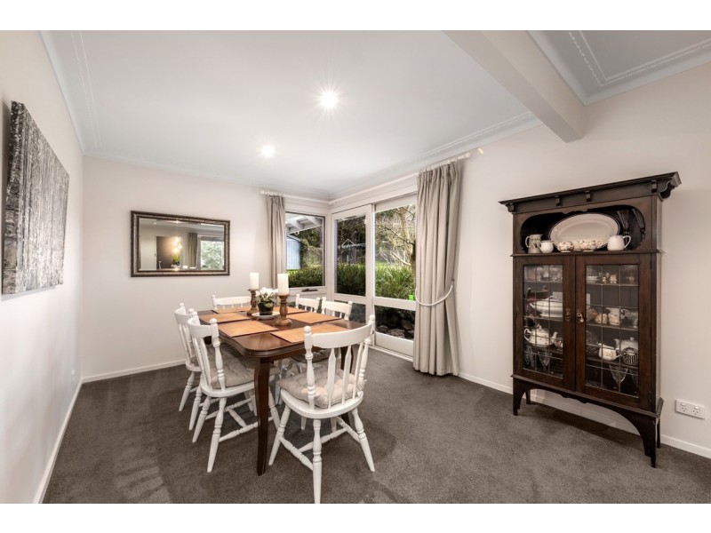 87 Gracedale Avenue, Ringwood East VIC 3135