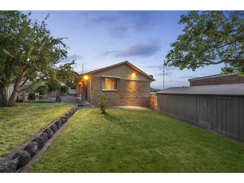 100 Gedye Street, Doncaster East VIC 3109