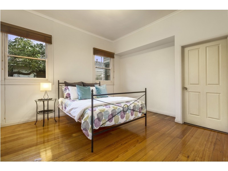 2/14 Shady Grove, Nunawading VIC 3131