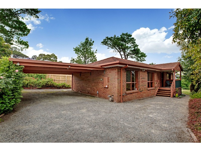 2/830 Mt Dandenong Road, Montrose VIC 3765