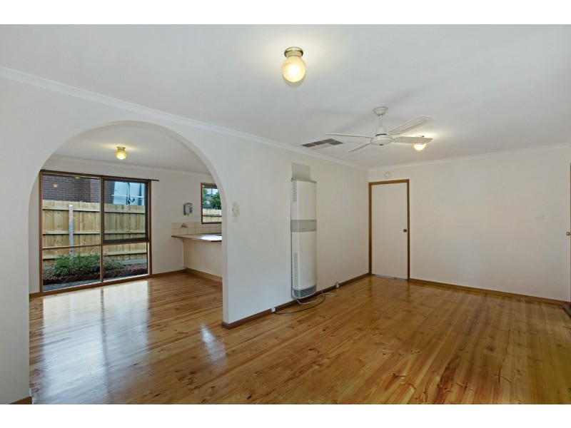 2/830 Mt Dandenong Road, Montrose VIC 3765