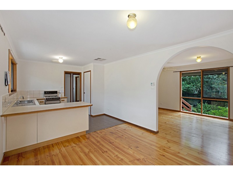 2/830 Mt Dandenong Road, Montrose VIC 3765