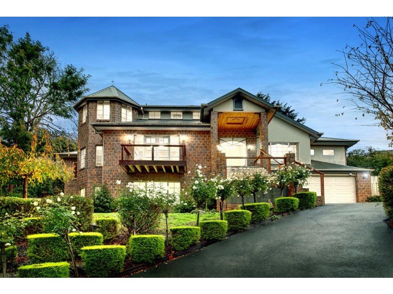 37 Richardson Road, Croydon North VIC 3136