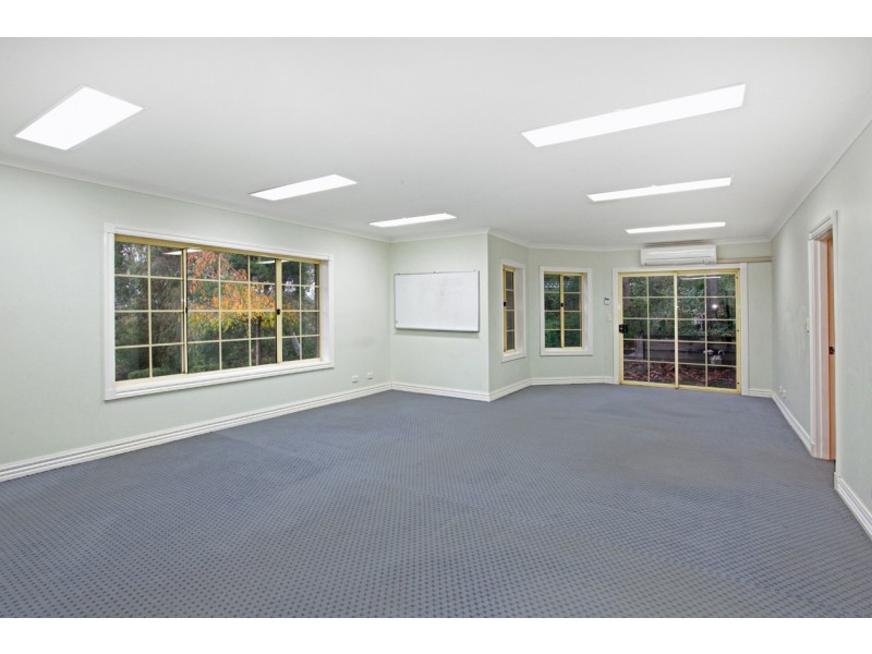 37 Richardson Road, Croydon North VIC 3136