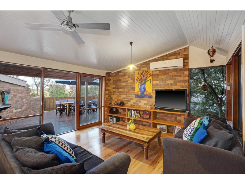 9 June Square, Ringwood North VIC 3134