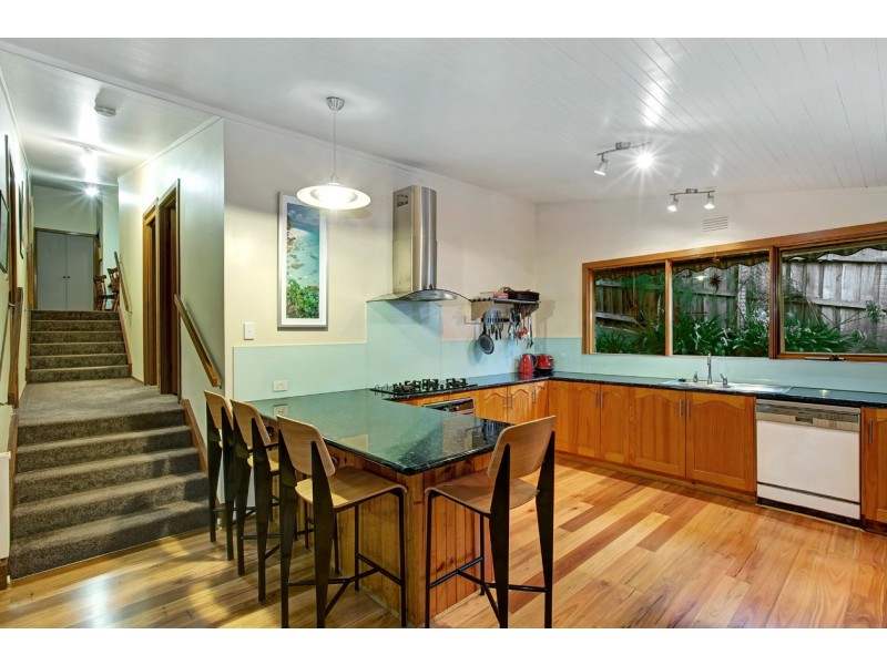 9 June Square, Ringwood North VIC 3134