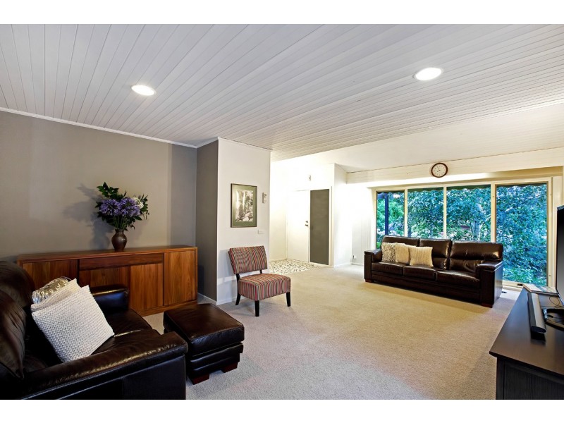 28 Cantala Crescent, Ringwood North VIC 3134