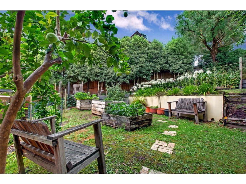 28 Cantala Crescent, Ringwood North VIC 3134