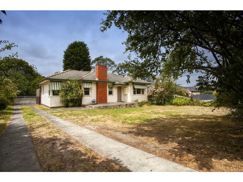 28 Holland Road, Ringwood East VIC 3135