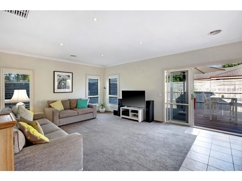 13a Jesmond Road, Croydon VIC 3136