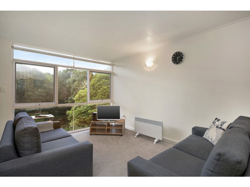 8/61 Kooyong Road, Armadale VIC 3143