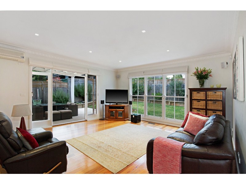 11 Lauer Street, Doncaster VIC 3108