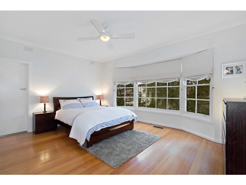 11 Lauer Street, Doncaster VIC 3108