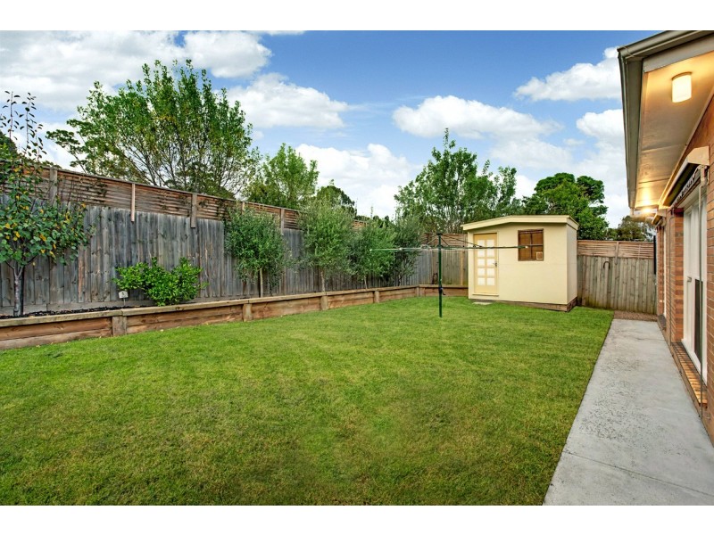 11 Lauer Street, Doncaster VIC 3108