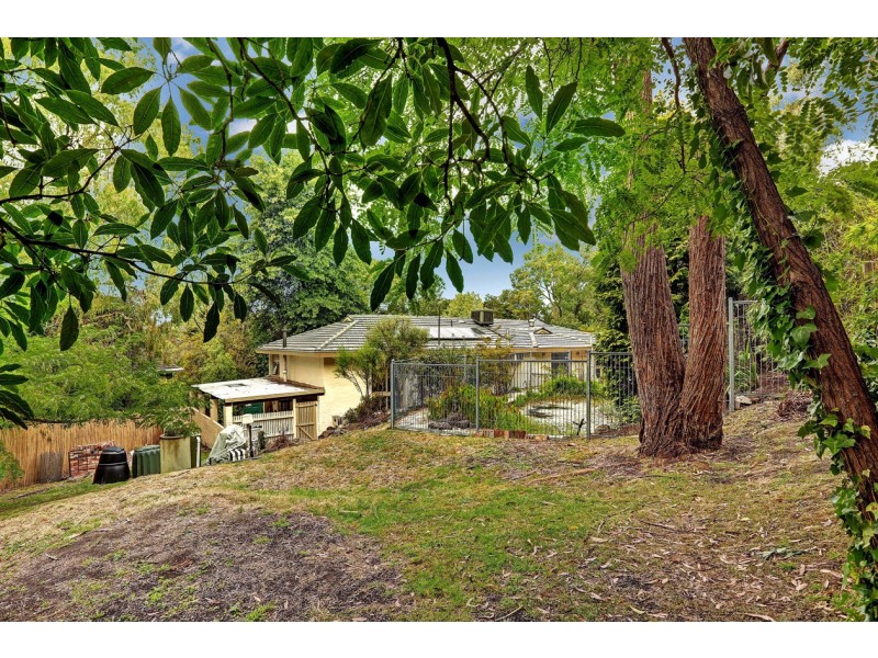 35 Wilson Concourse, Croydon North VIC 3136