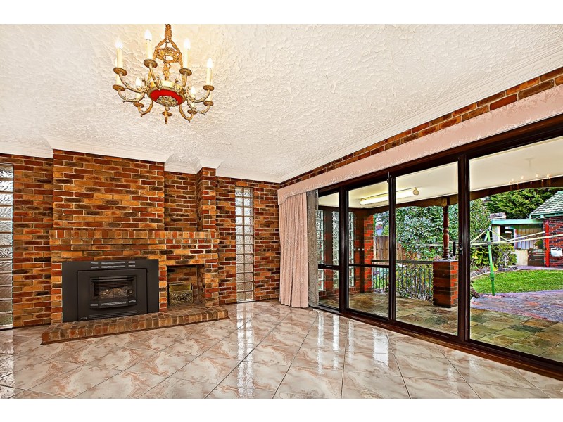 12 Dumosa Avenue, Croydon VIC 3136