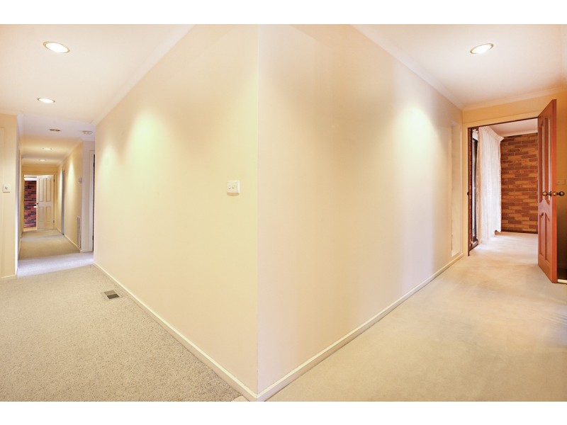 12 Dumosa Avenue, Croydon VIC 3136