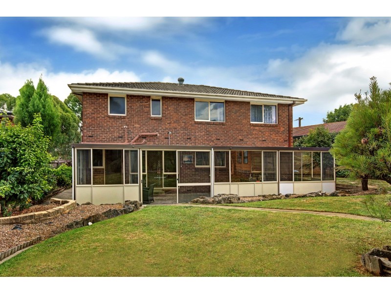 10 Loddon Court, Croydon Hills VIC 3136