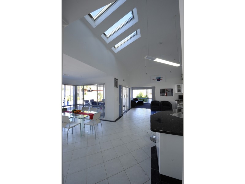 17 Piccadilly Court, Narre Warren South VIC 3805