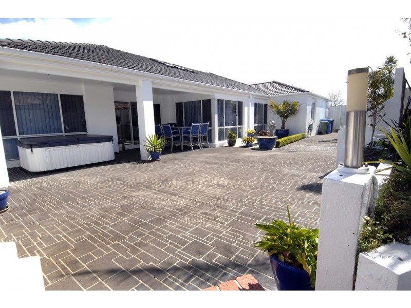 17 Piccadilly Court, Narre Warren South VIC 3805