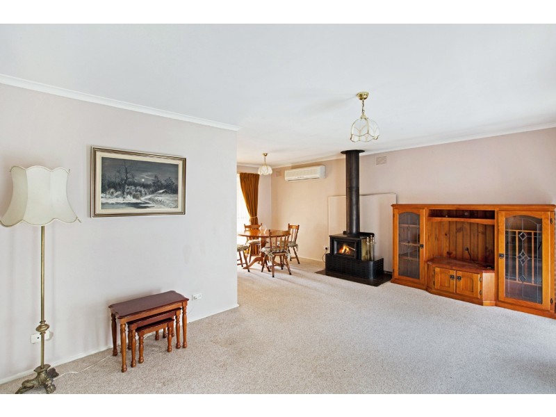 16 Auburn Road, Healesville VIC 3777