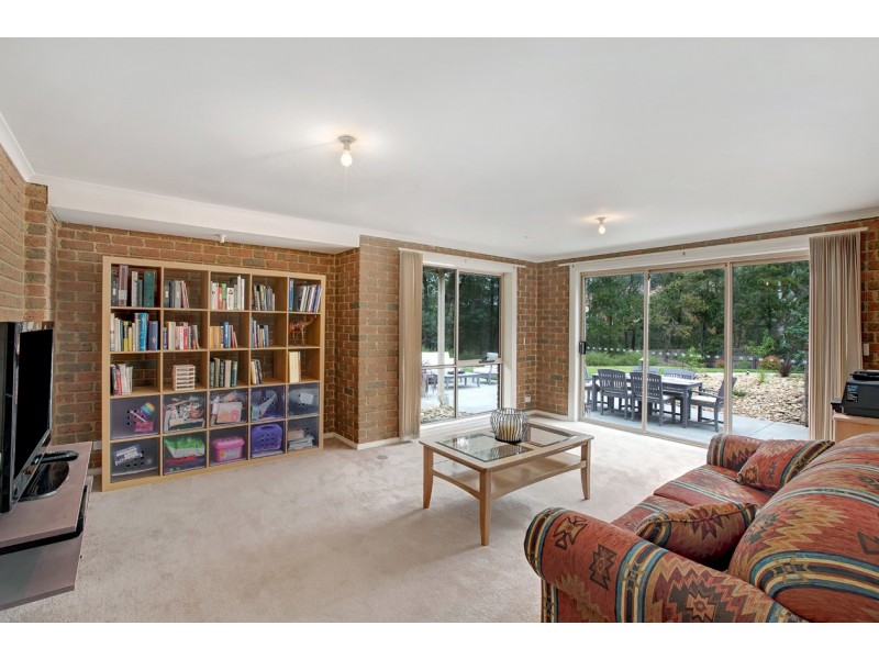 8 Justin Court, Croydon North VIC 3136