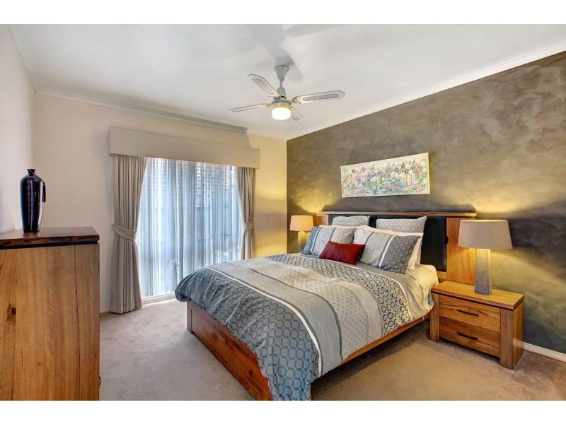 8 Justin Court, Croydon North VIC 3136