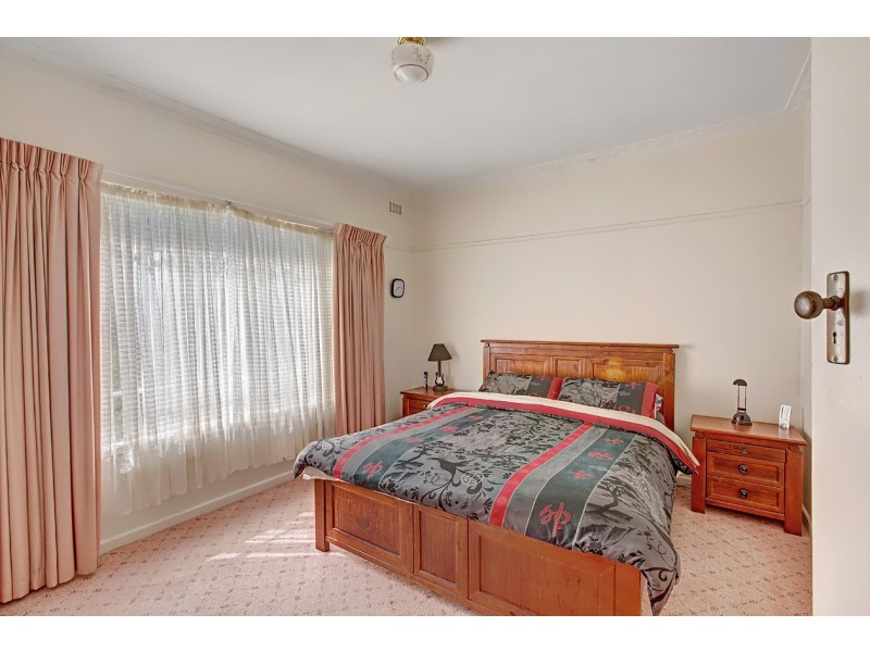 12 Orana Street, Blackburn VIC 3130