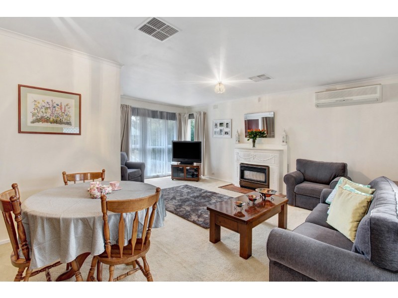 41 Bronhill Road, Ringwood East VIC 3135