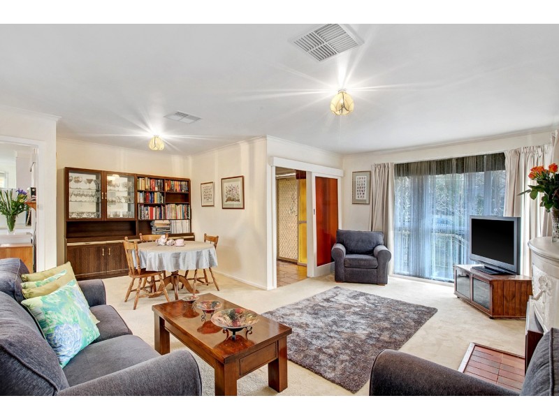 41 Bronhill Road, Ringwood East VIC 3135