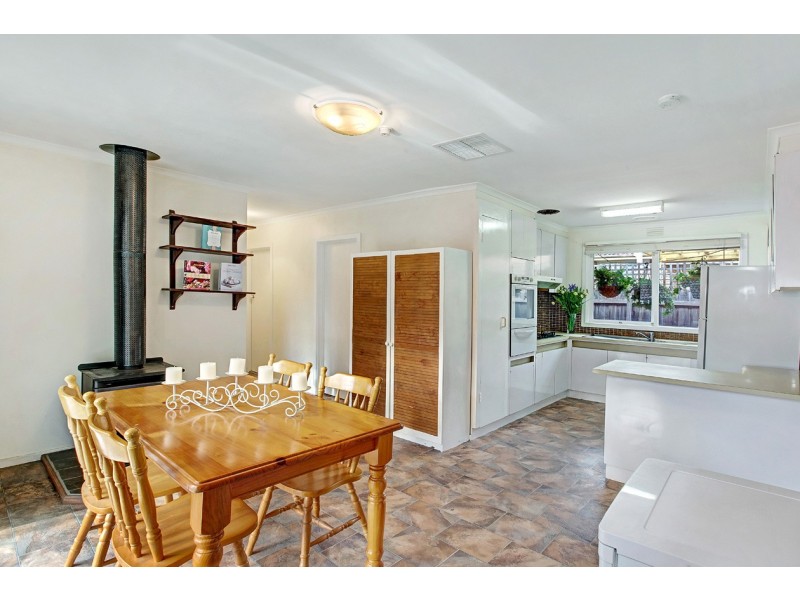 41 Bronhill Road, Ringwood East VIC 3135