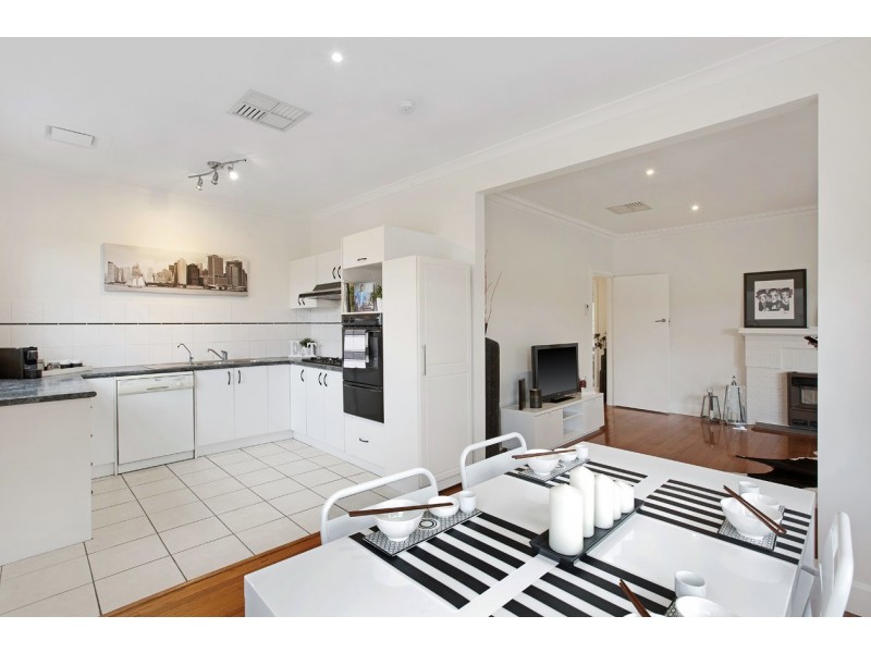 41 Loughnan Road, Ringwood VIC 3134