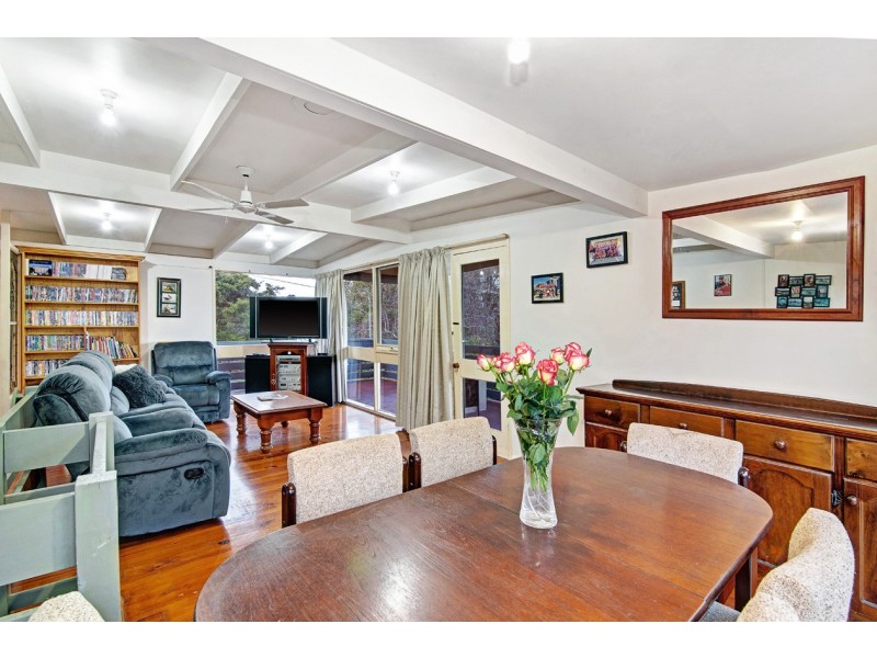 22-24 Jefferson Road, Croydon South VIC 3136