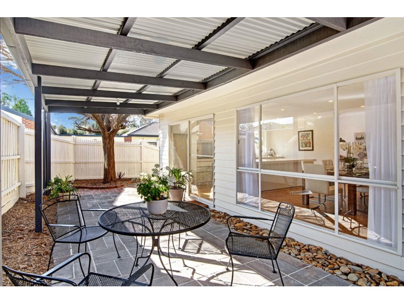 38 Vernon Street, Croydon VIC 3136