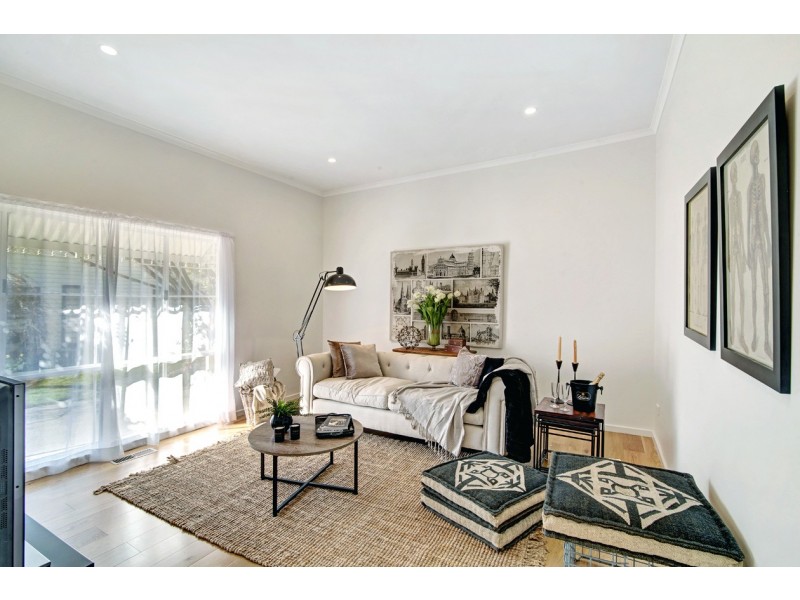 38 Vernon Street, Croydon VIC 3136